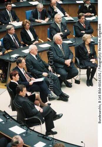 Gedenkveranstaltung im Bundestag für die Opfer des Nationalsozialismus 1998