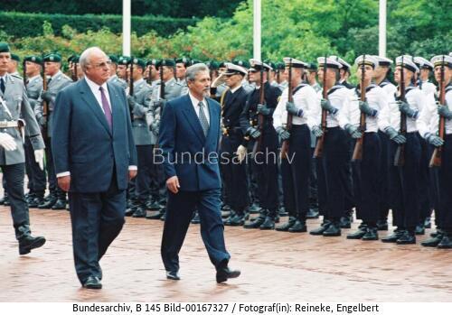 Rumänischer Präsident Constantinescu in Bonn 1997