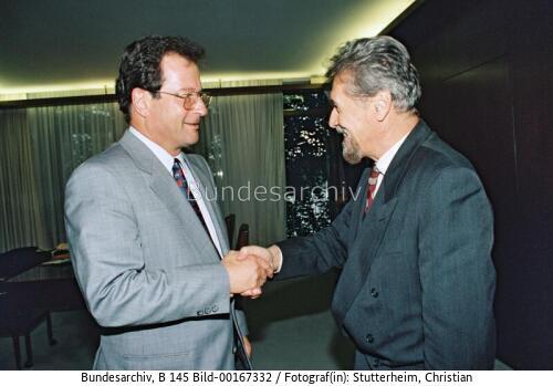 Rumänischer Präsidentschaftskanidat Constantinescu in Bonn 1996