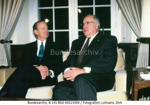 US-Außenminister James A. Baker in Berlin 1989