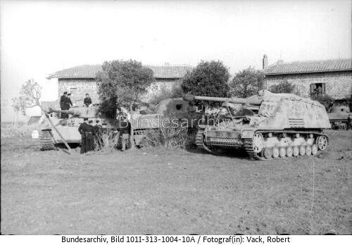Italien, Panzer VI (Tiger I), Panzerjäger <span class="match">Nashorn</span>/Hornisse