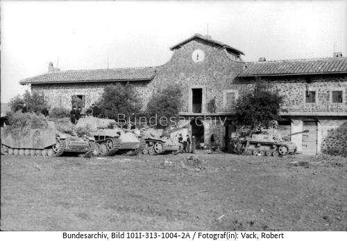 Italien, deutsche Panzer und Sturmgeschütze