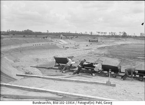 Berlin, Bauarbeiten Olympia-Stadion