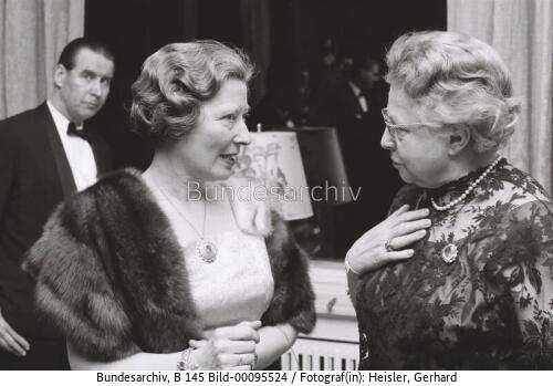 Luise Erhard und Werna Gerhardsen 1965