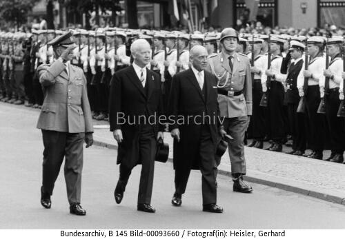Österreichischer Bundespräsident Schärf in Bonn 1964