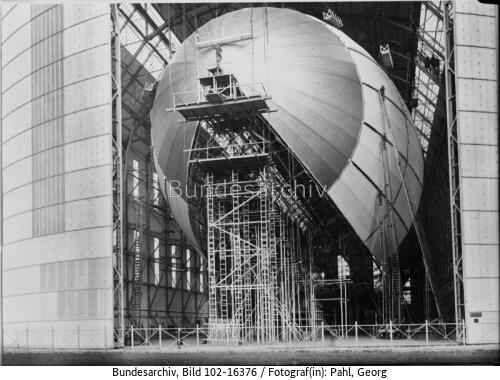 Friedrichshafen, Zeppelin LZ 129, Bau
