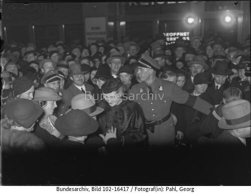 Berlin, WHW-Sammlung, Magda Goebbels