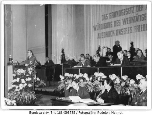 Berlin, 14. Volkskammersitzung, Rede Grotewohl