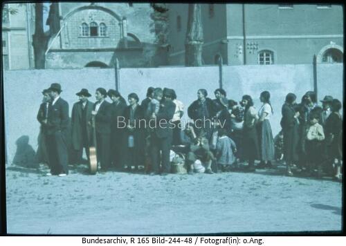 Asperg, Deportation von Sinti und Roma