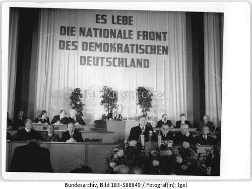 Berlin, 2. Volkskammersitzung, DDR-Gründung