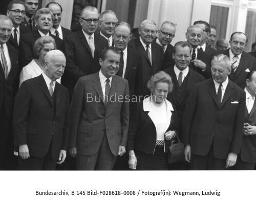 Bonn, Palais Schaumburg, Gruppenfoto Besuch US-Präsident Nixon