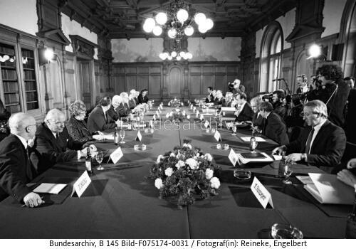 Bern, Bundeshaus, Delegationsgespräch