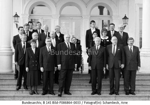 Bonn, Villa Hammerschmidt, Gruppenfoto, BPräs v. Weizsäcker, Bundeskabinett-Umbildung,