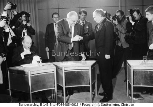 Bonn, Wahlsieg BK Kohl, Gratulation MPräs Lafontaine