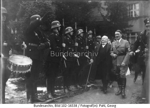 Berlin, Adolf Hitler, Karl Litzmann