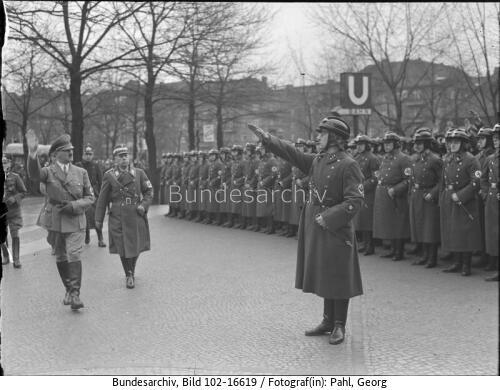 Berlin, Eröffnung IAA, Adolf Hitler
