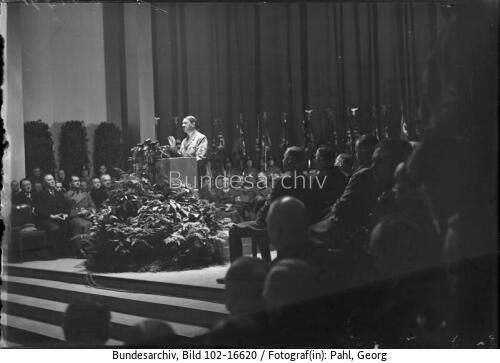 Berlin, Eröffnung IAA, Adolf Hitler