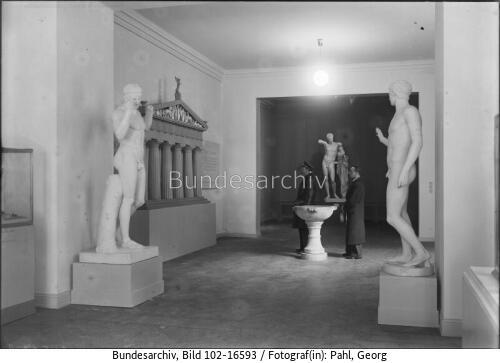Berlin, Olympia-Ausstellung