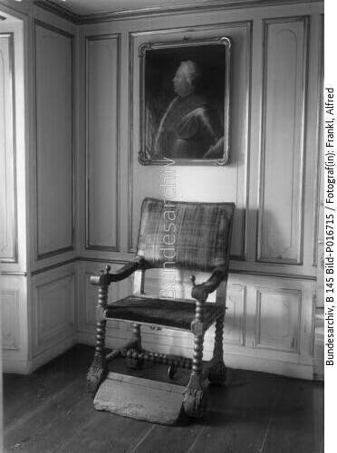 Potsdam, Marmorpalais, Rollstuhl