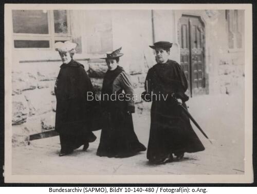 Warschau, Rosa Luxemburg, Clara Zetkin, Frau Köhler