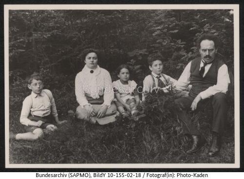 Oberwiesenthal, Karl Liebknecht mit Familie