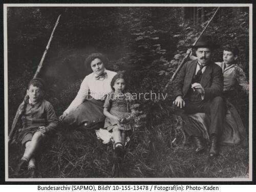 Oberwiesenthal, Karl Liebknecht mit Familie