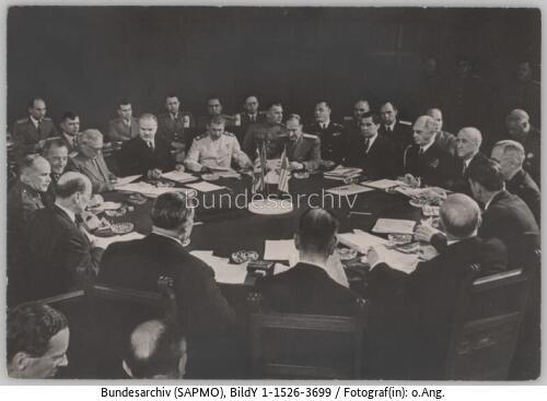Potsdamer Konferenz, Konferenztisch