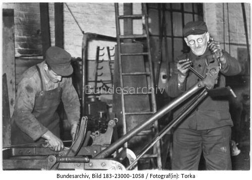 Hering, Reparatur eine Pflugs