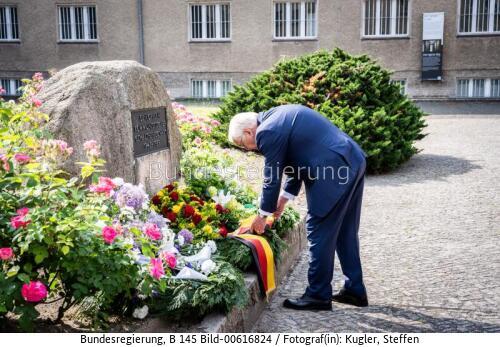 Bundespräsident Frank-Walter Steinmeier in der Gedenkstätte Berlin-Hohenschönhausen 2026
