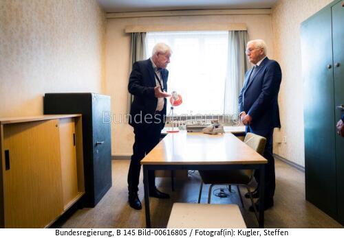 Bundespräsident Frank-Walter Steinmeier in der Gedenkstätte Berlin-Hohenschönhausen 2026