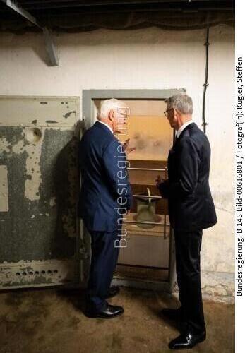Bundespräsident Frank-Walter Steinmeier in der Gedenkstätte Berlin-Hohenschönhausen 2026