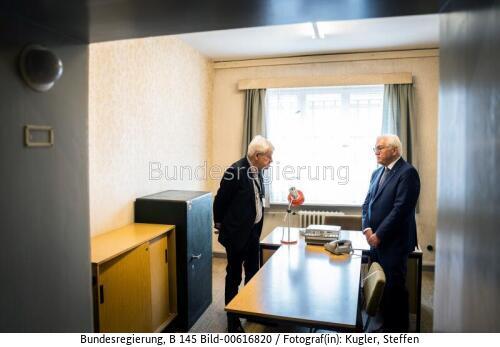 Bundespräsident Frank-Walter Steinmeier in der Gedenkstätte Berlin-Hohenschönhausen 2026