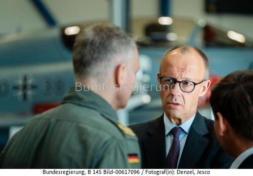 Bundeskanzler Friedrich Merz beim Tag der Bundeswehr 2026