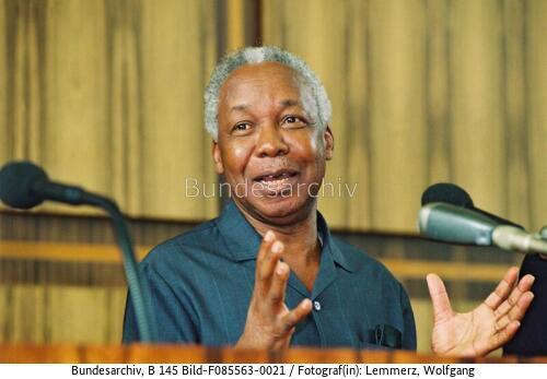 Bonn, Pressekonferenz, Südkommission-Vorsitzender Nyerere