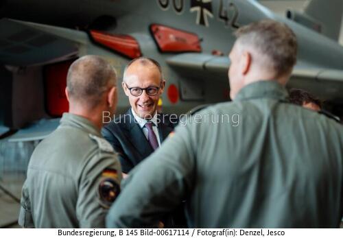 Bundeskanzler Friedrich Merz beim Tag der Bundeswehr 2026