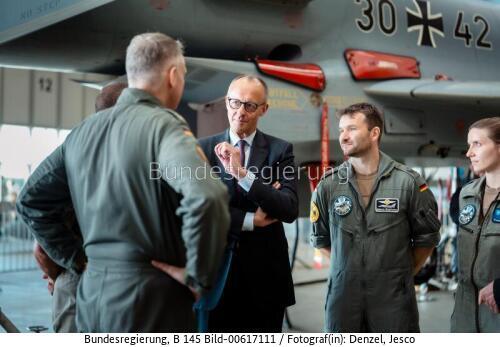 Bundeskanzler Friedrich Merz beim Tag der Bundeswehr 2026