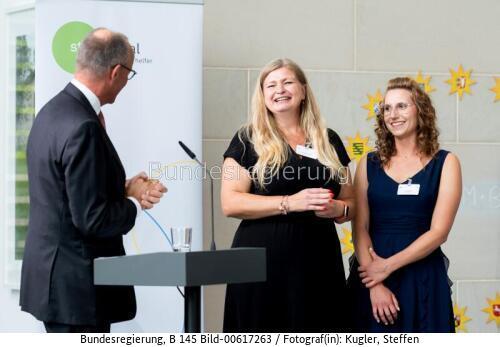 Bundeskanzler Friedrich Merz bei der "startsocial"-Preisverleihung 2026