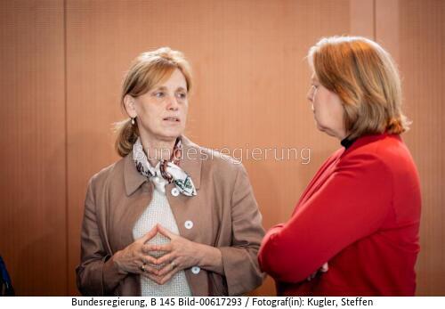 BM Karin Prien und BM Bärbel Bas 2026