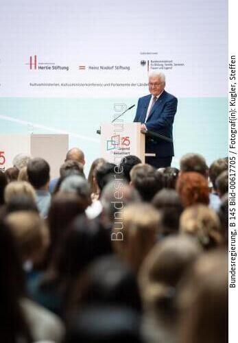Bundespräsident Frank-Walter Steinmeier beim Bundesfinale "Jugend debattiert 2026“