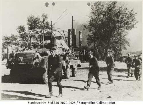 <span class="match">Warschauer Aufstand</span>