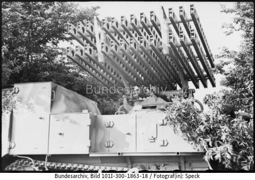 Riva-Bella, Vorführung Panzerwerfer
