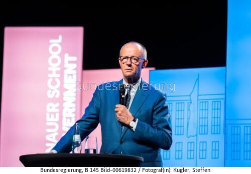 Bundeskanzler Friedrich Merz bei Eröffnung der Adenauer School of Government (ASG) der Universität zu Köln 2026