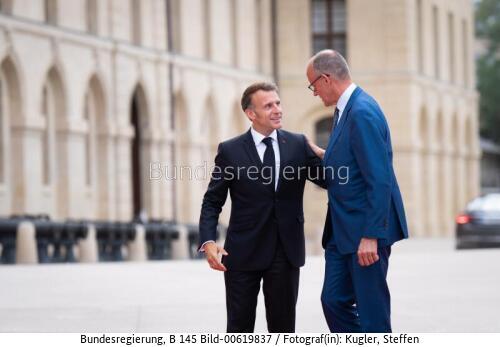 Bundeskanzler Friedrich Merz in Paris / Treffen der "Koalition der Willigen" 2026