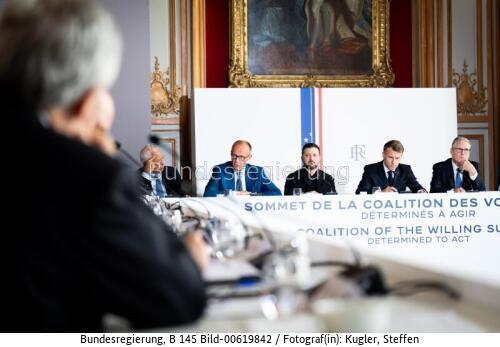 Bundeskanzler Friedrich Merz in Paris / Treffen der "Koalition der Willigen" 2026