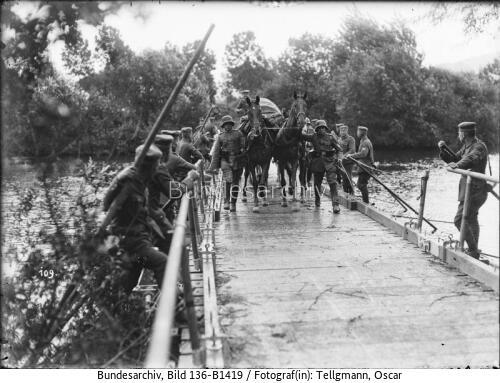 Reichswehrmanöver, 12. (Sächsisches) Reiter-Regiment, Pontonbrücke