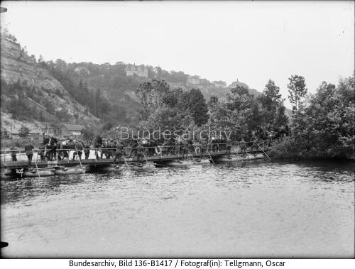 Reichswehrmanöver, 12. (Sächsisches) Reiter-Regiment, Pontonbrücke