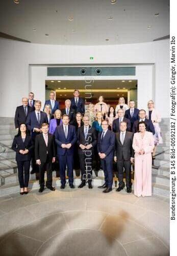 Konstituierende Kabinettssitzung / Gruppenfoto 2025
