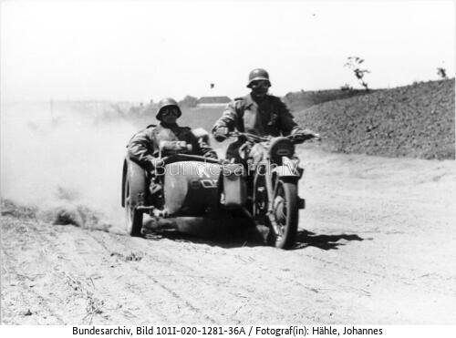 Russland-Süd, Krad mit Beiwagen