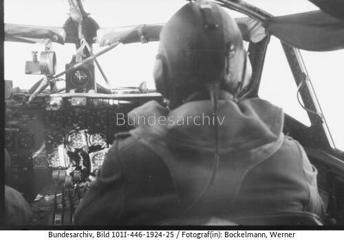 Mittelmeerraum, Flugzeug Fw 200, Cockpit