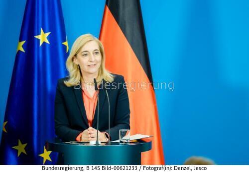BM Nina Warken: Pressekonferenz zur Reform des Rechts der Nachrichtendienste 2026